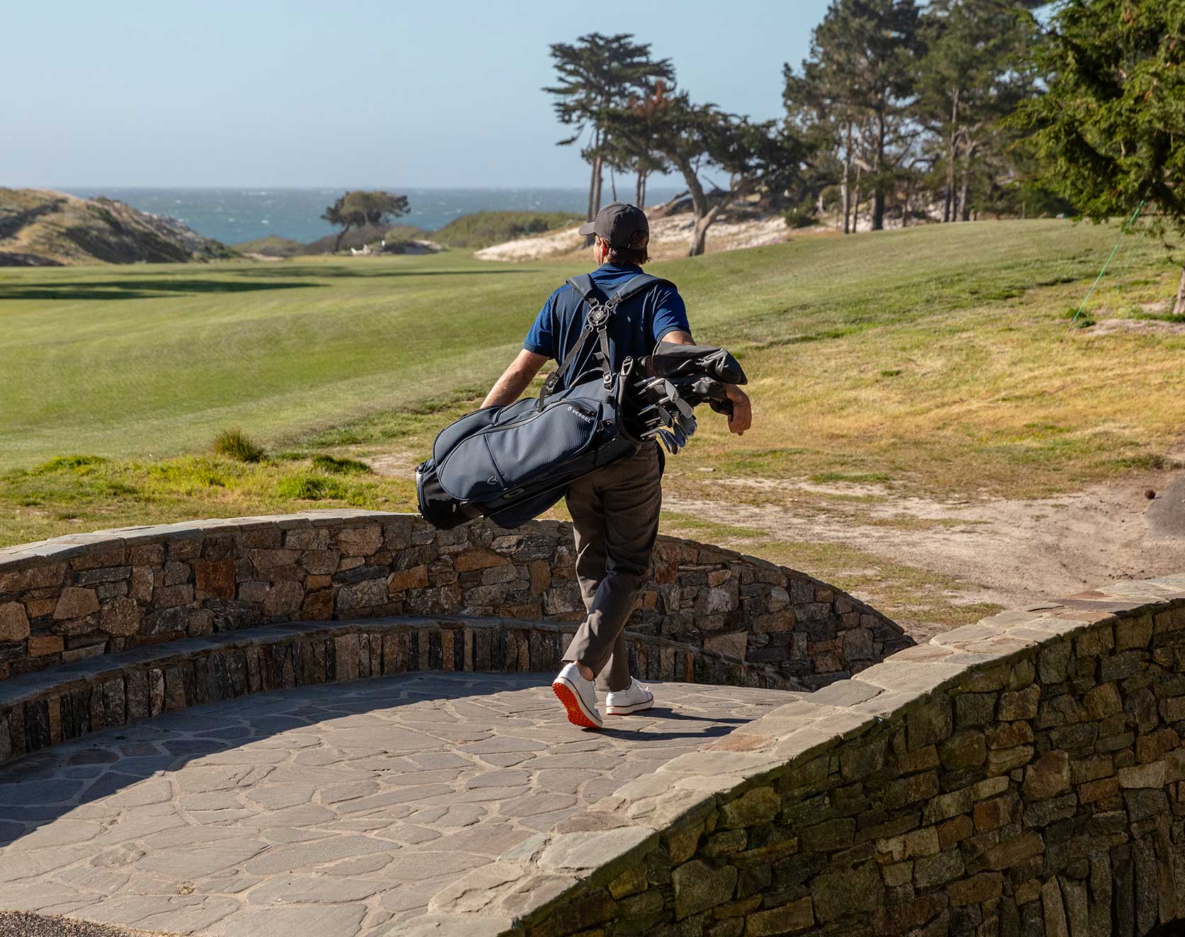 5 SIGNS YOU NEED TO UPDATE YOUR GOLF GEAR