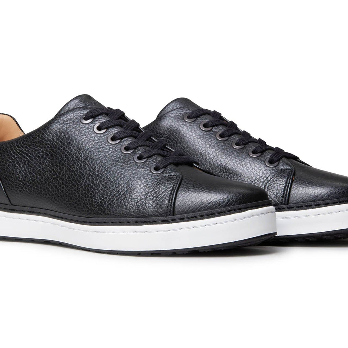 Pontiac V2 Black | Men